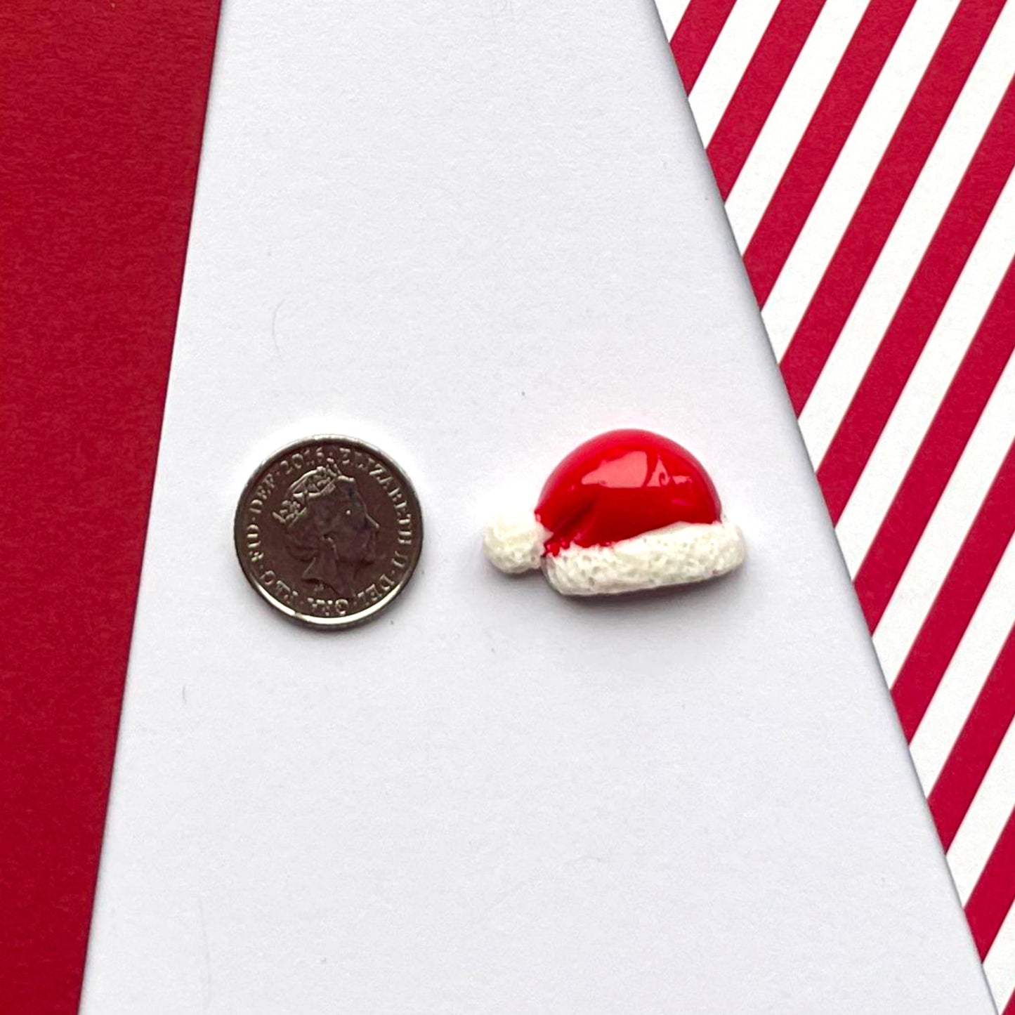 Scrappyroo Embellishments - Santa Hats
