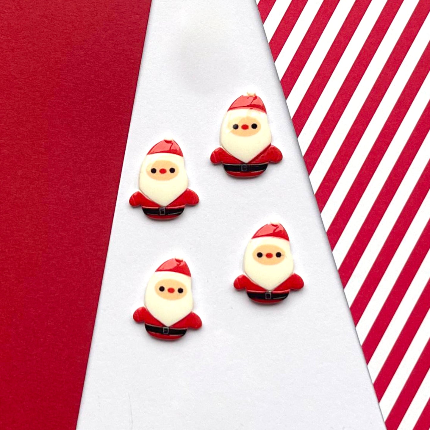 Scrappyroo Embellishments - Mini Santas